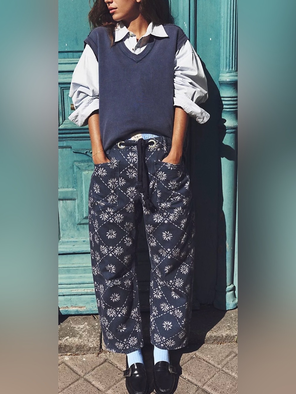NEW Free People Moxie Low-Slung Barrel Jeans Wallpaper Geo Floral Print Size 25 - Picture 5 of 9